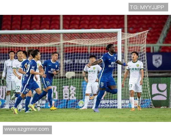 南京篮球队在邀请赛中强势领跑积分榜以100分遥遥领先其他队伍